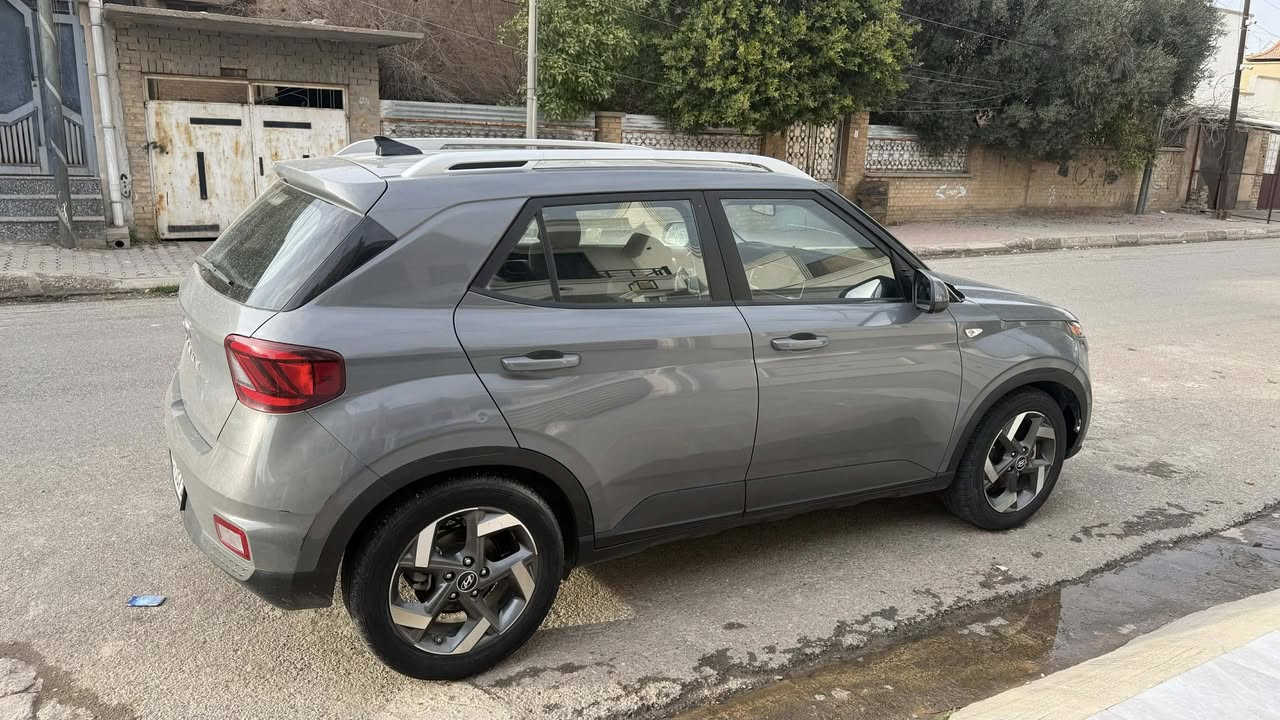 هونداي فينو موديل 2022
موصفات فول اسلايت 
شاشه جبير ويل جبير 
كير محرك شرط 
ماشيه 44 
دفتر بانزين موجود 
تحويل وكاله ثاني يوم 
مكان سياره كركوك الحبيبه (احتفالات )
*********** 
سعر 127 بي مجال ومراوسه حسب القناعه
