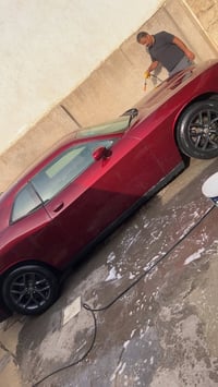 جالنجر 2020 بدون ايرباك حادثها من امريكا خلفي وشويه من الجاملغ الامامي...