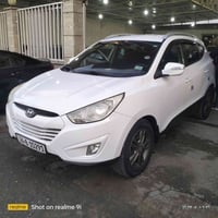 سياره توكسن للبيع موديل 2013 السياره نضيفه محرك ممفتوح شرط  بيها صبغ ب...