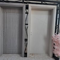 أبواب محشوة فوم • إطار PVC كومبزت • الموصل