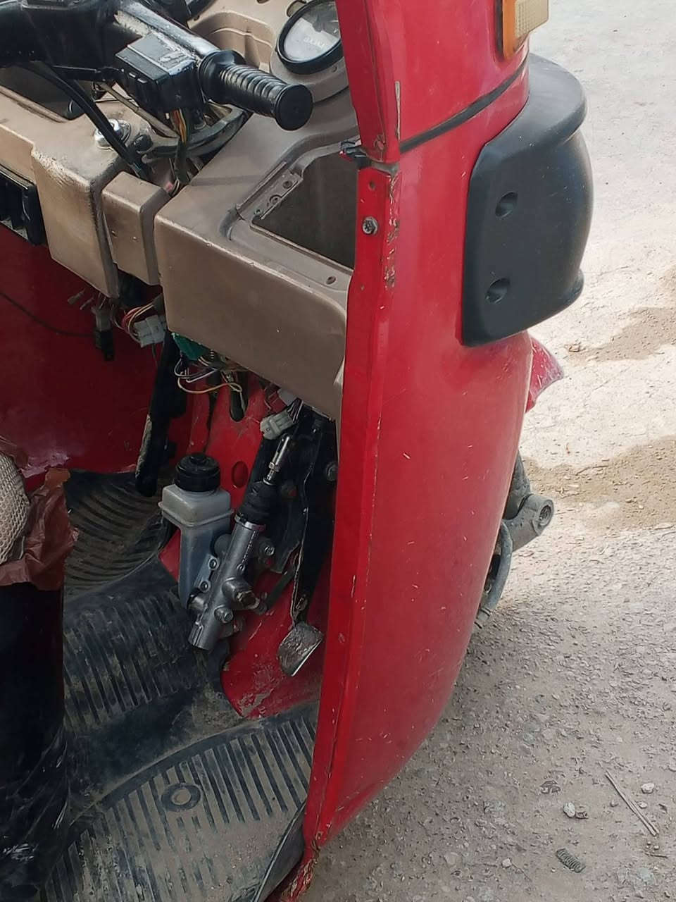 السلام عليكم تكتك 2018 تكتك مرقمة باسمي  الشراي يتصل وبالخدمه***********
