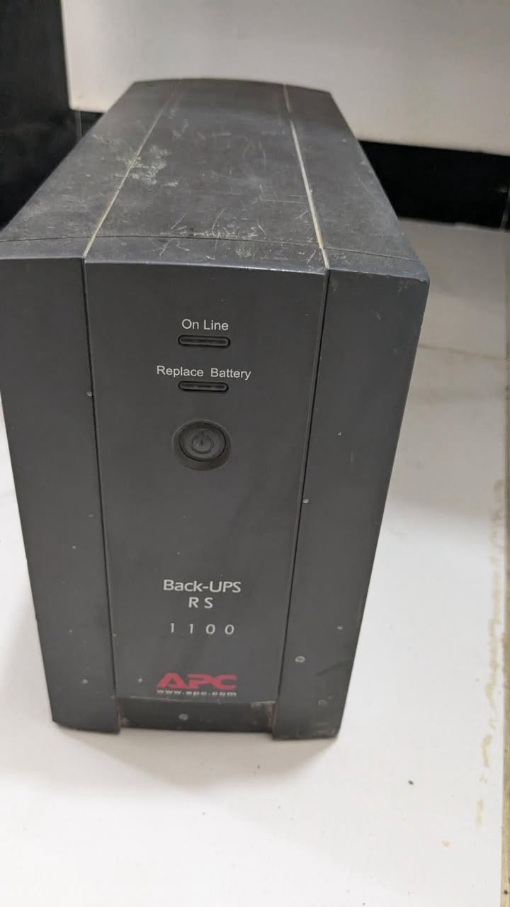 معالج مدمج r5 4650G مع مبرد سعر ٨٠ قفل 
مايك maono شغل ونضيف شرط الفحص 
سعر ١٠ قفل 
يوبي اس نضيف ماركه Apc مع بطاريات نضيفات استعمال قليل 
سعر ٤٥ 
مكاني بغداد دوره توصيل موجود


**إذا كنت صاحب هذا الإعلان وتريد حذفه لأي سبب، رجاءا أرسل رسالة إلى الدعم الفني**