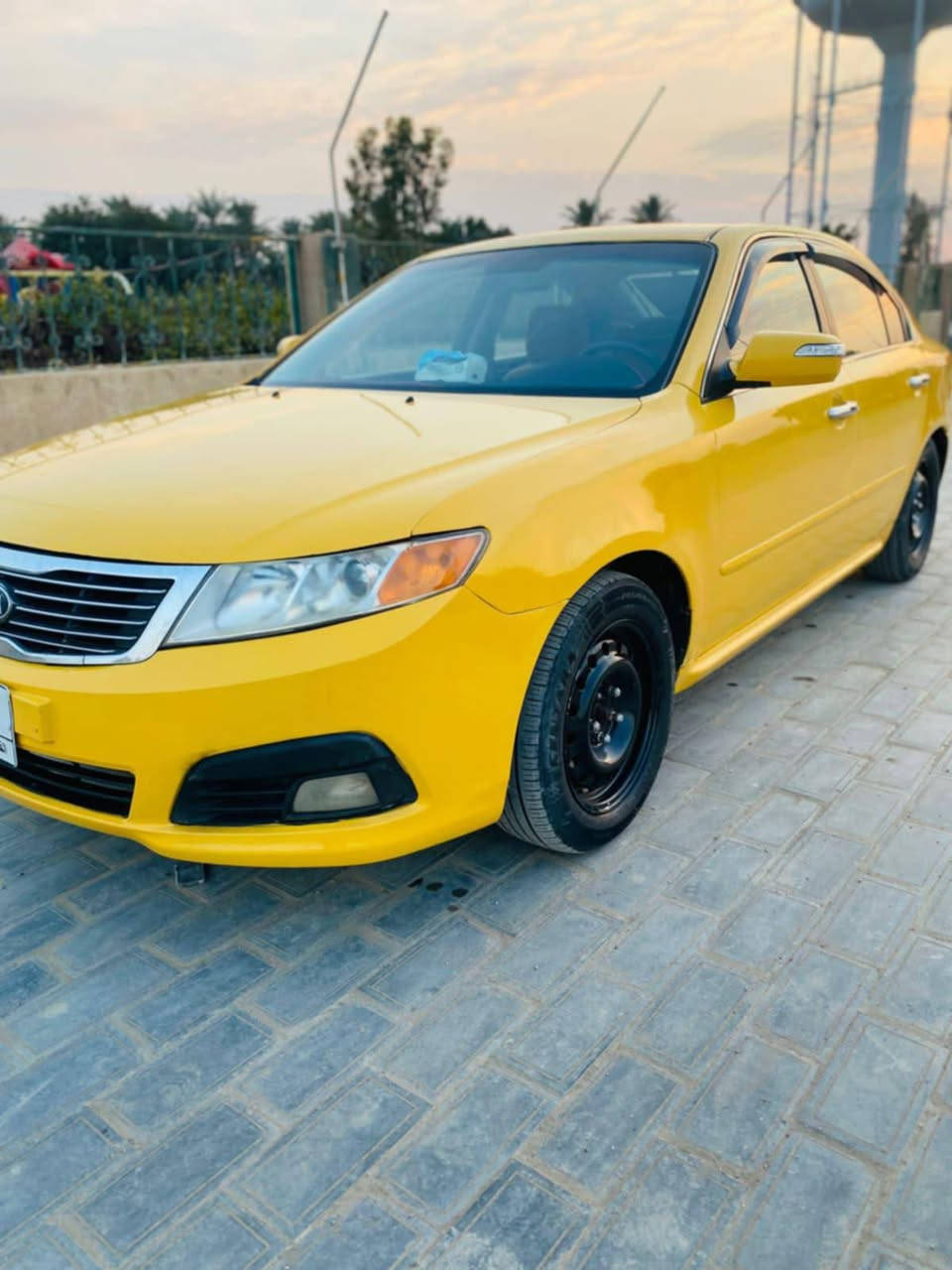 سلام عليكم كيه اوبتيما للبيع 2009 امريكي مكينه 2400 دوش ما مفتوحة مكينه كير حدادية  كله جديد رقم قادسية مصفرة هيئة وغرامات بيه جاملغ امامي بدون دواخل والباقي كفالة السنويه 28 تبريد ثلج 🥶 السعر 102 وبيه مجال مكان السياره بابل الشوملي رقم الهاتف ***********
