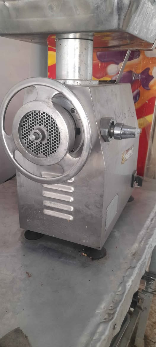 ‎مكينه لحم حجم ٣٢‎ بغداد, العراق


**إذا كنت صاحب هذا الإعلان وتريد حذفه لأي سبب، رجاءا أرسل رسالة إلى الدعم الفني**