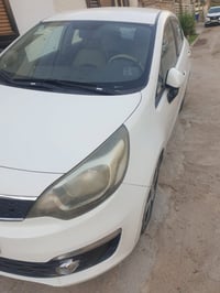 كيا ريو ٢٠١٦ للبيع خليجي مكفوله من الصبغ والحادث عنوان الدوره ماشيه ٧١...