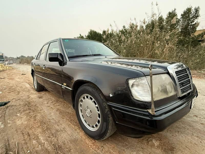 مرسيدس موديل 90 كير محرك ففتي 3000 بطل اسود المرغوب سياره جاهزه تبريد شغال تحويل مباشر مكاني بابل المدحتيه 
السعر 33

***********
