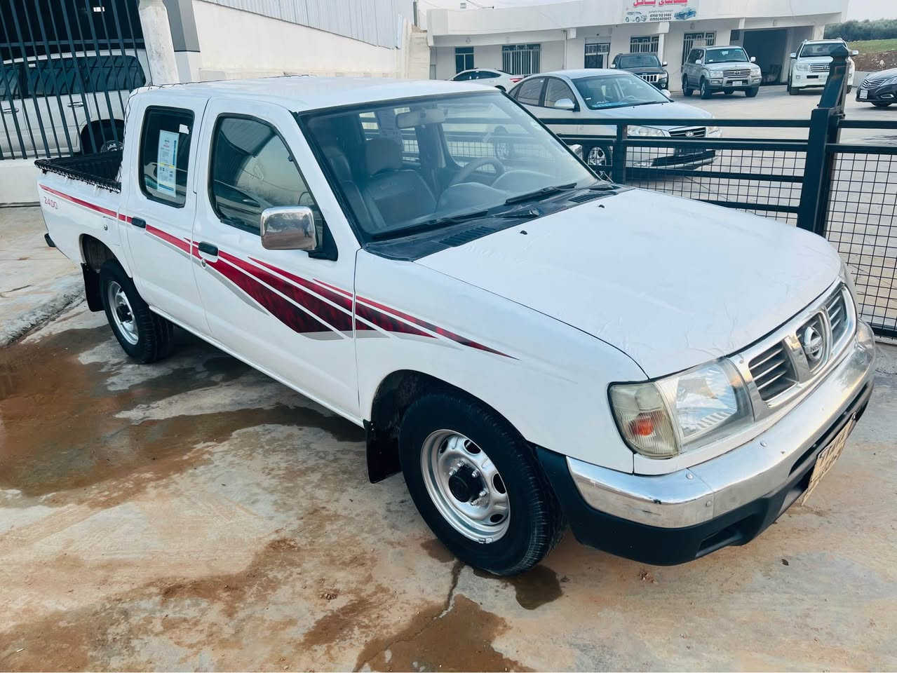 نیسان 2003 Z گێرو مەکینەو ئەکسل بەشەرتە سەنەوی بەسەرچوە 3پارچەی بۆیاغە بێدەعمو لێدراوە دینارەک مەسرەفی تێدا نیە هەموو شتی بەشەرتە سعری 74کەمێک مەجال 
*********** ڤایبەرو واتسئاپ هەمان ڕەقەمە كويسينجاك, أربيل
