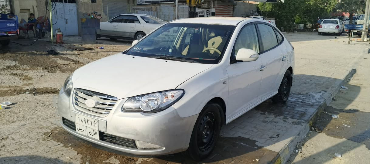 سلام عليكم النتره صابونه خليحي  2011 نص حزام ابيع حزام   تلث قطع بدون دواخل سياره تتدفه. تبريد كير محرك جدد حداديه 80/100 تخم تاير باتري جديد  سياره جاهزه عل اخر حبايه سنويه نافذه بل 2020 سياره بسم كردي تريد وكاله تريد  مداور سعر 94 اوبيه مجال بيع او مراوس حسب القناعه /***********/
