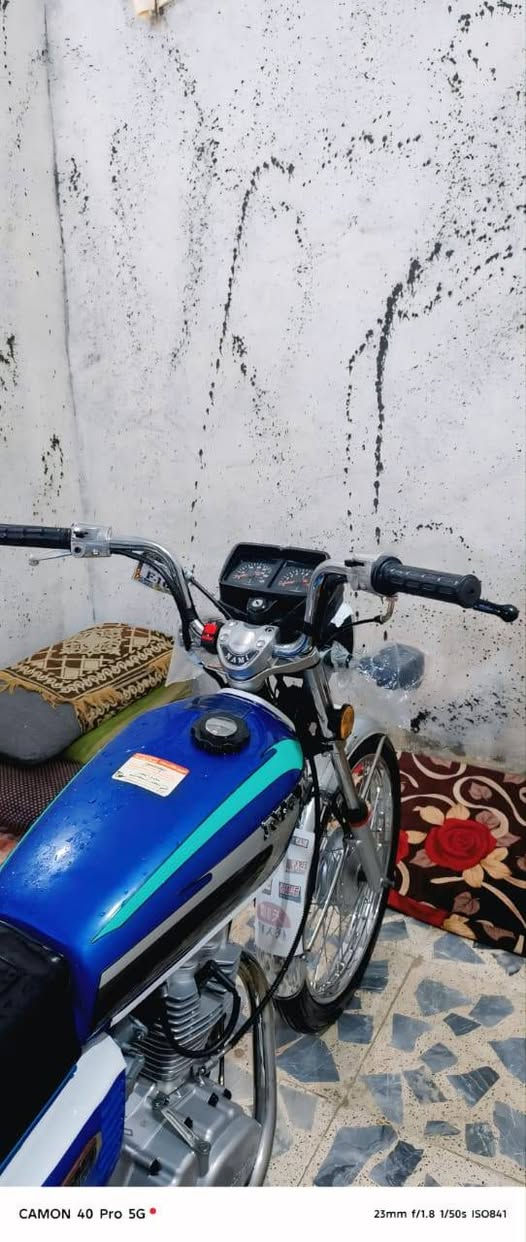 سلام عليكم دراجه نامه متياز موديل 2025 نضافه فول نشاط لا صرف ولا شي تجي تفحص وتمشي شرط سعر 725 اتصال عل رقم ***********
