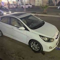 اكسنت مضلع موديل ٢٠١٢  فول مواصفات بلو  بيها جاملغ ونص بوند صبغ  فتحت ...