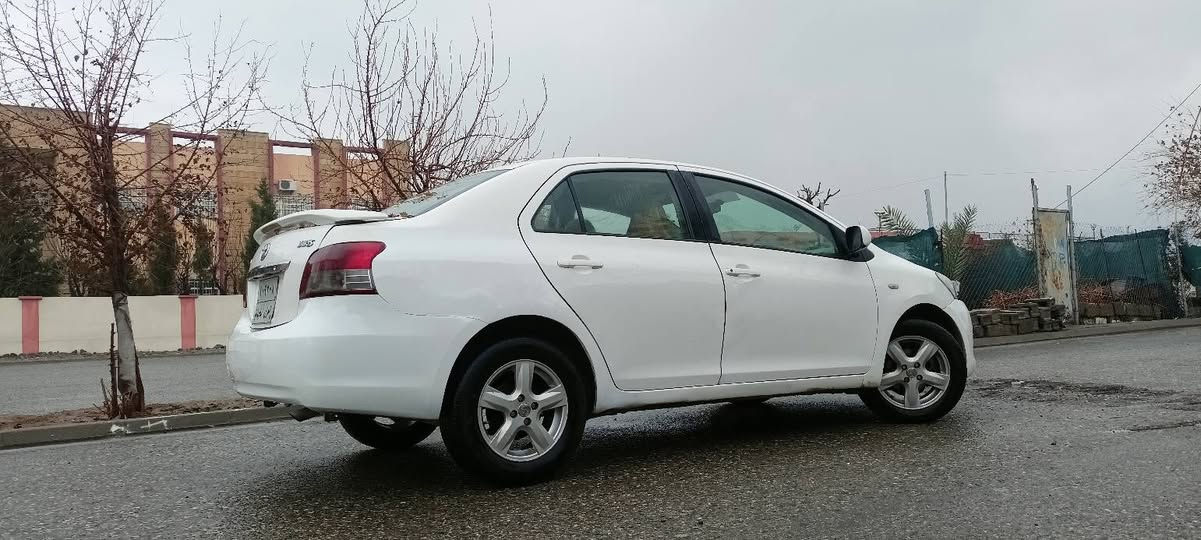 تۆیتا یارس مودیل 2009 گیر اوتوماتیک سە نە وی بە ناوی خۆمە تازە یە تا 27 سە یارە کە فول فول مواسفاتە له سفریە وە لای خۆمە تا ایستا سی سویجی ماوە پیتاقە ی بە نزینیشی هه یە پیج پارجە ی بویاخە بیدە عم هه مو کیانی وە ک شە ریکە ماوە تە وە  سە یارە کە یە ک دە سە ڕقم موبایل *********** ڤایبە ر وتساب تلگرام شمشمل, السليمانية
