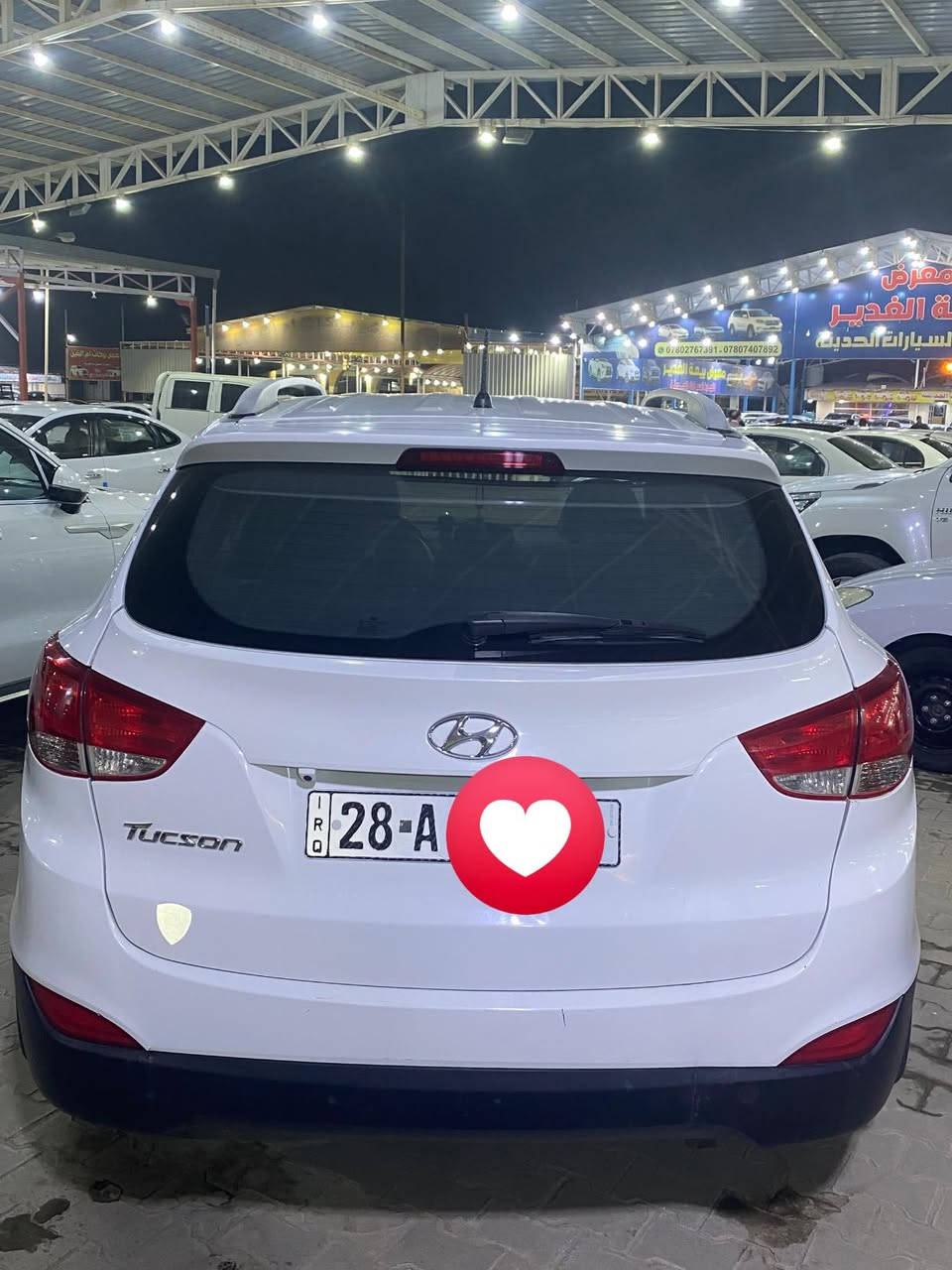 السلام عليكم
توسان2014 سيارة بيها قطعتين صبغ بدون دواخل وباردات شوفت العين

رقم نجف الجديد باسمي 

مكانها نجف  
سعرها140وبيها مجال لشراي 

***********
