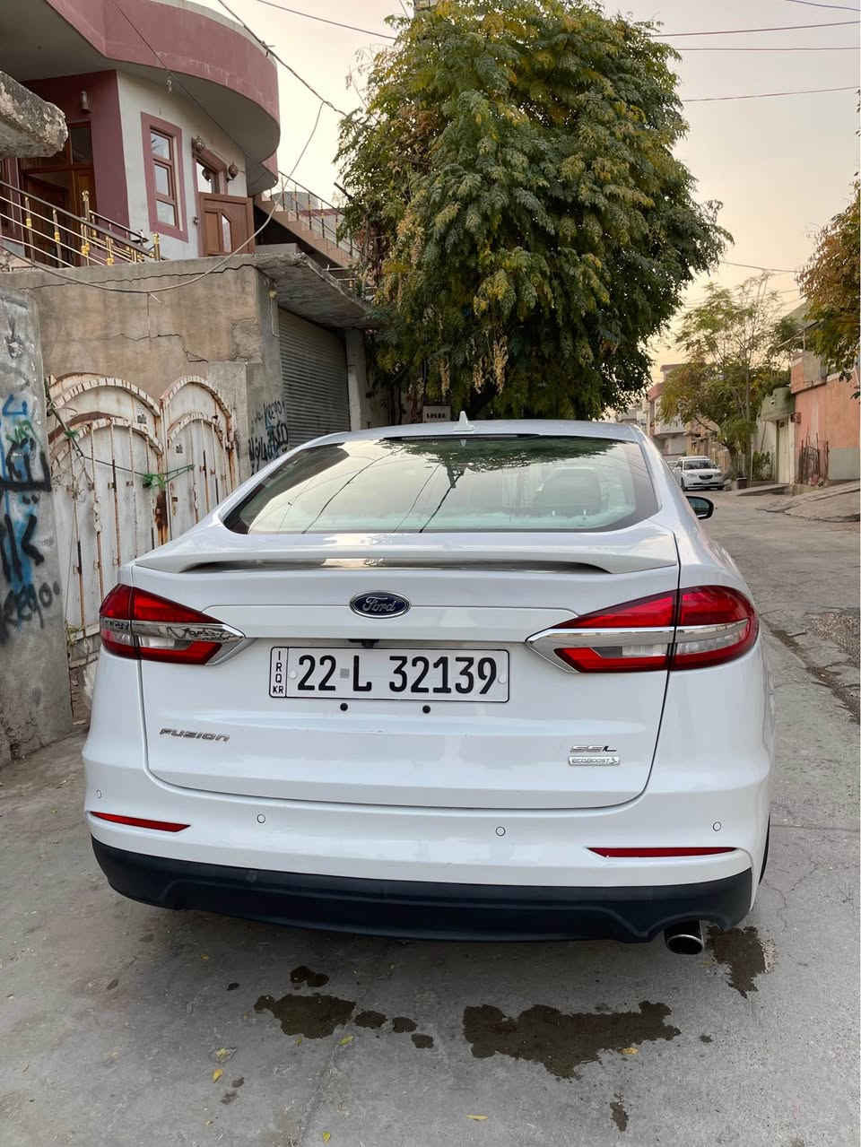 ford fusion ٢٠٢٠
١٥ تۆڕبۆ
مواسەفاتsel
کوشن هیتەر وجڵدو خەزن وناو زەرد
شەغال
راداری٣٦٠هەرچوارلا
خەتی جادە ئۆتۆستۆپ 
 تعدیل سورعە
کامل گاعیکراوە
بۆیاغ نیوچەمەلاغی دواوە لای سەیاق
دوو پارچە بەبیلاد گۆڕاوەڕەنگی خۆی
پێشکەپس پشتکەپس بەس ئارباگی یەک شانی تەقیوە
٦٢هەزار مایل ڕۆشتوە
بەناوی خۆمە تازە سەنەوی ڕەقمم نوێ کردۆتەوە 
SFA6P0CD5LR196290 ڕەقەم شاسی
هەتا٢٠٣١
گێڕو مەکینە بەشەرت نەکراوەتەوە
رۆنوشیتی هەمووی تازە گۆراوە
٢٥٠ مەسرەفی تێدابوو گەڵاێک بشکێنە
سعری ١٢٦
***********
‎شوێن ڕانیە رانية, السليمانية
