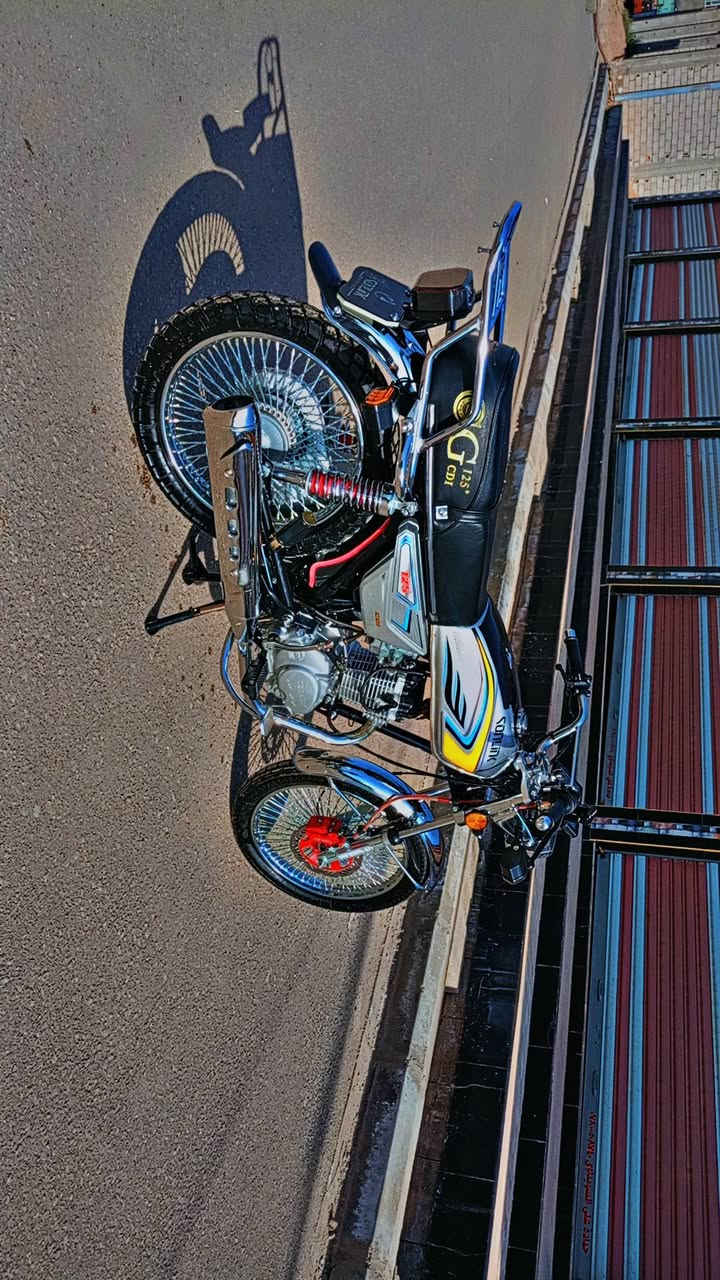 للبيع دراجه سونلك  موديل 25
خمسه كبر بدون سلف
مكفوله عله وضع الشركه 
وصلت 775
للتواصل ***********
