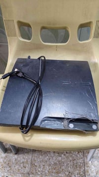 عندي بلي 3 لبيع السعر 150 الف مكاني حي العامل 07700133714