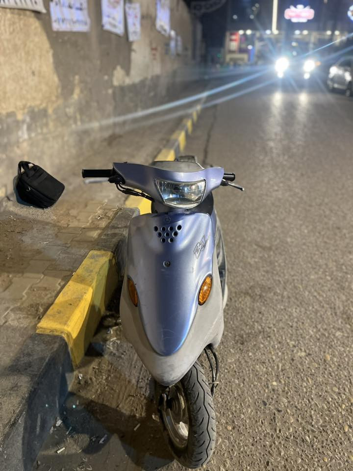 السلام عليكم
دراجة ام 9 صوتها ناعم كهربائيات كلها شغالة
دراجة نضيفة كشرها نضيف مجفتة مرة وحدة 
سعرها 500 مكانها ميسان دور النفط متواجد خاص.


**إذا كنت صاحب هذا الإعلان وتريد حذفه لأي سبب، رجاءا أرسل رسالة إلى الدعم الفني**