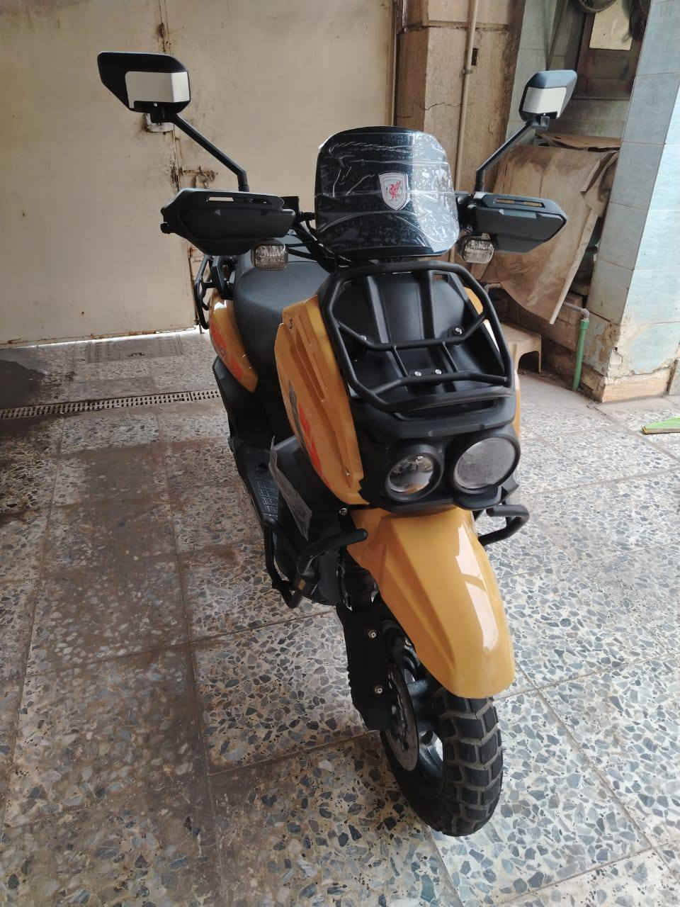 دراجه شحن لبيع اباجي بيها 6بطاريات وياها شاحنه مالتها نضيفه ماشيه شهر شهر بس بصمه ومفتاحها موجودات ماخذها 1200ورايدها ب950وبيها مجال مكاني بغداد البياع رقمي ***********بي واتساب
