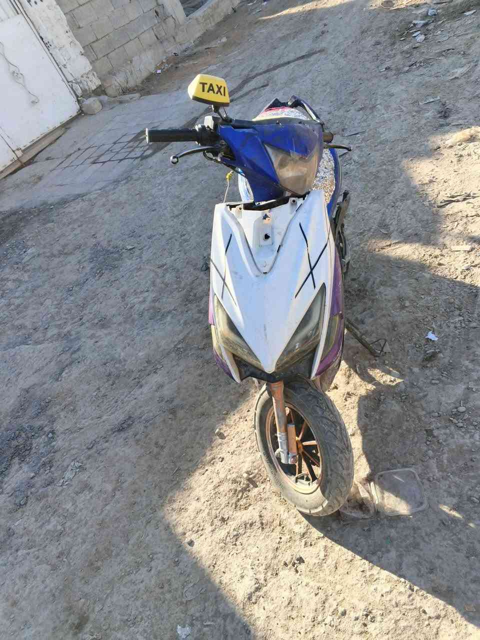 سلام عليكم دراجه اف اس للبيع شغاله بس كابريتر يخربط رايده 125 قفل 
متواجد فيس


**إذا كنت صاحب هذا الإعلان وتريد حذفه لأي سبب، رجاءا أرسل رسالة إلى الدعم الفني**