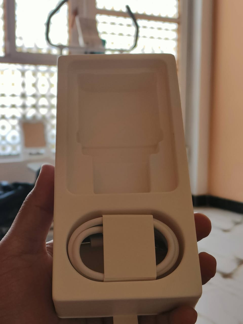 هالعرض مؤقت والكمية قليلة مكون من 3 قطع  Realme gt neo5 se
فاستغل العرض قبل لا يخلص 
هالعرض مؤقت والكمية قليلة مكون من 3 قطع  Realme gt neo5 se
فاستغل العرض قبل لا يخلص 

هذا كيبل الوكالة ابو ال 100 واط 
الكفر الشفاف الاصلي 
لاصق زجاج يحتوي على حماية عين 

يعني بكج كامل للجهاز من شحن سريع ومن حماية وجمال للجهاز

حاليا سعرهن 34 الف مع التوصيل 
هذا مو سعرهن بالمناسبة
سعرهن الاصلي قبل العرض هو 40 مع التوصيل 
حاليا بيهن خصم مؤقت فاستغل العرض ولا يفوتك لأن ميتكرر مرة ثانية

الكمية قليلة جدا ، واللي عندم اي اسفسار يتفضل خاص ♥♥

واكيد يوجد توصيل الى جميع المحافظات ☺️☺️


**إذا كنت صاحب هذا الإعلان وتريد حذفه لأي سبب، رجاءا أرسل رسالة إلى الدعم الفني**