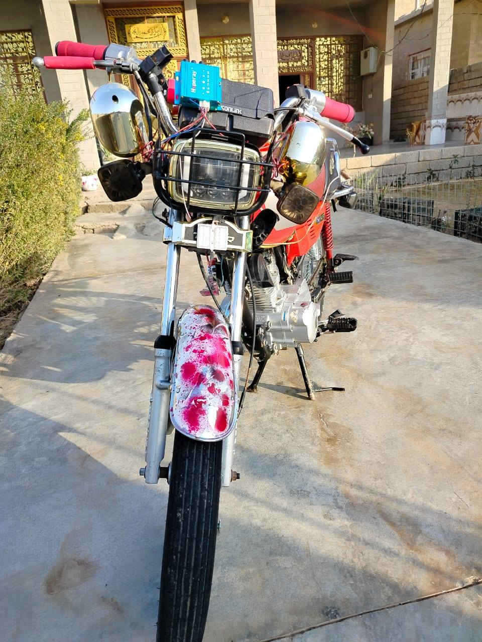 السلام عليكم دراجه تايكر22للبيع 325 وبيه مجال بسيط هاتف ***********
