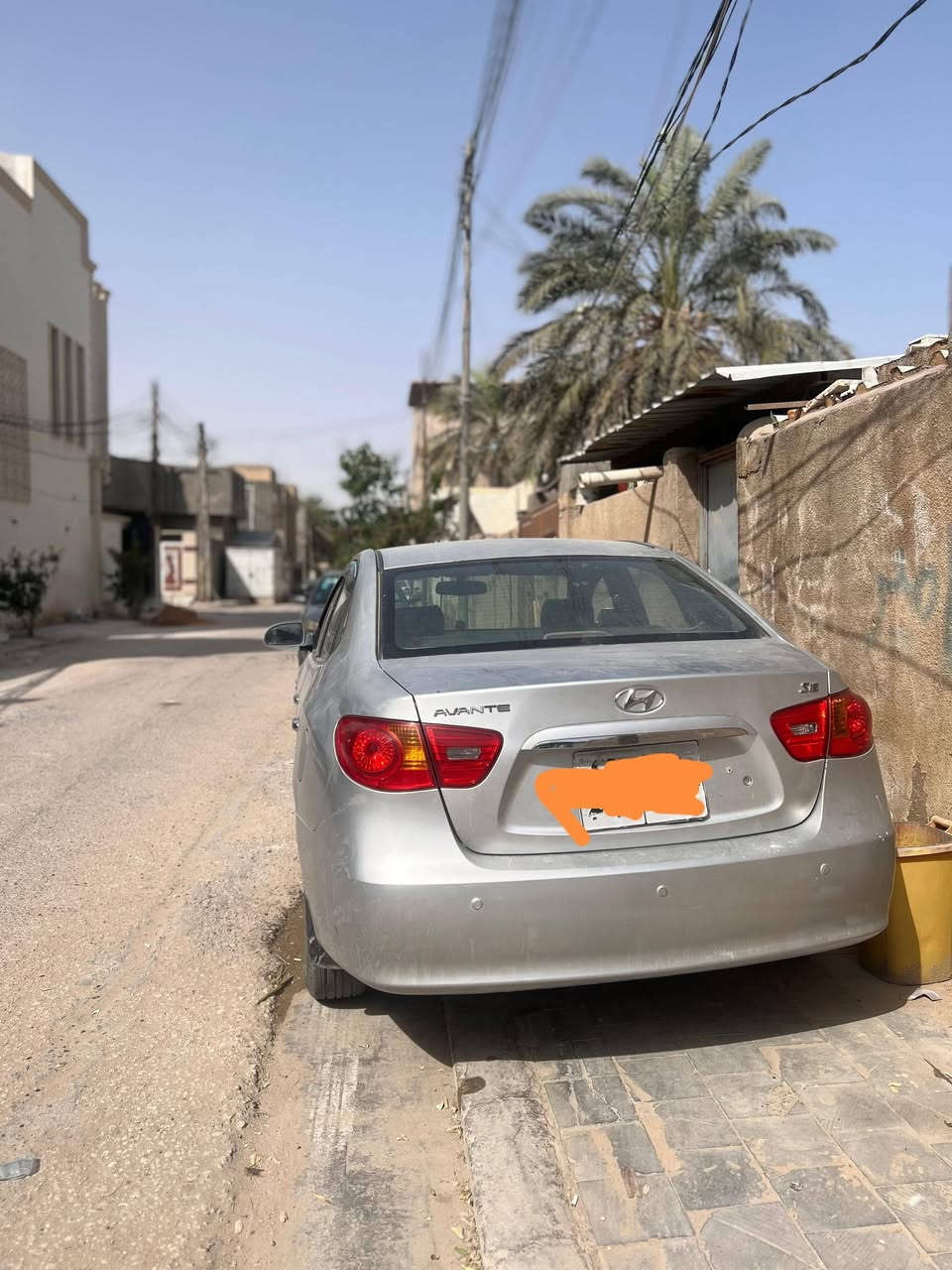 السلام عليكم هونداي افانتي أدوات كصتين للبيع السعر ٤٠ ورقه وبي مجال مكاني نجف موبايل ***********
