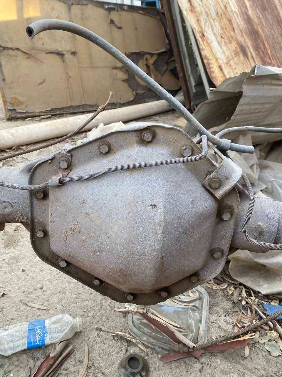 اكسل ثمانية برغي موديل ٨٢ مكاني بغداد السعر ٣٠٠ بي مجال فلنجات كلش نظيفات
***********
