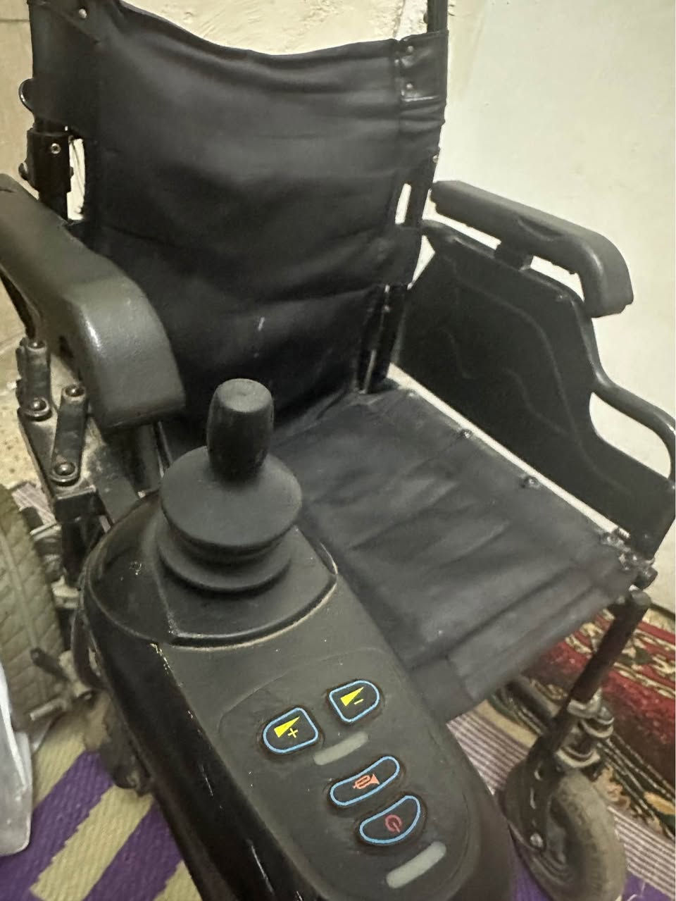 جديده نظيفة مابيه شي شغاله تخبل وبيه مجال 
***********هذا رقمي للتواصل
ماعندي توصيل ومكاني بغداد كاظمية بغداد, العراق

