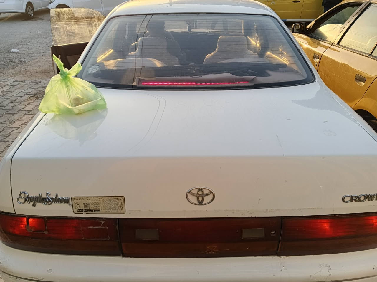 للبيع بطه متصل مديل ٩١ كفاله عامه غرفه جديده حداديه جديده السياره جاهزه من كل النوحي مكان نجف اذا اكو ملكه اروس السعر ٥٥او بيها مجال امداور ثاني يوم ***********
