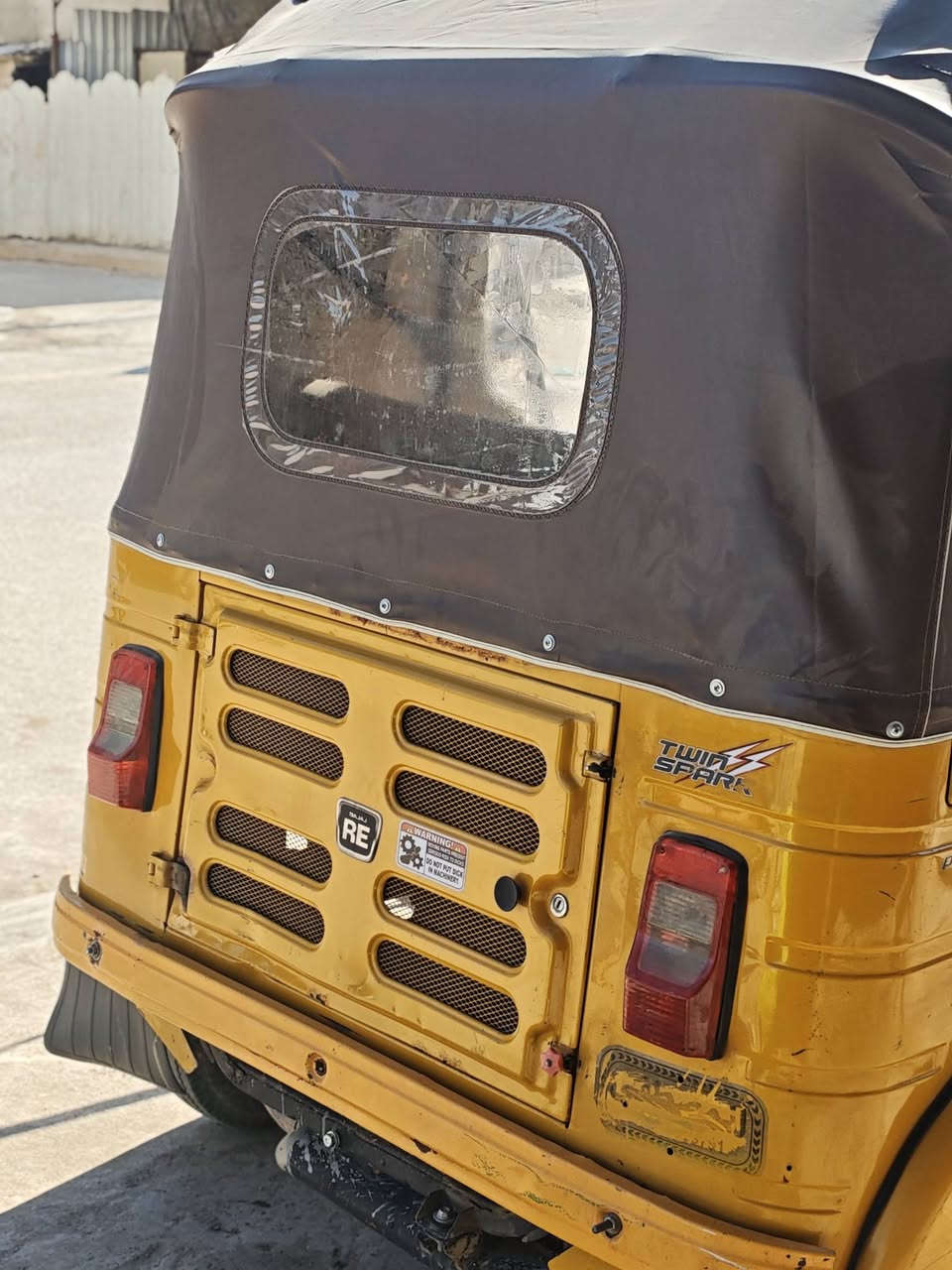 سلام عليكم تكتك لا بيع موديلا 2019شهر 9 رقم وسنويه
تكتك نضيفه خير من الله بيه ضربه بل لغد ول دوسات معمره سعر 6300 مكاني بغداد حي الرشاد الرقم ***********
