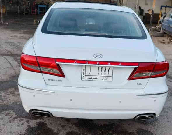 السلام عليكم حبايب هونداي ازيرا موديل 2011السياره خليجيه محرك 2700 السياره جديده ومامتعوبه السياره فول عده البصمه فتحا  مواصفاته معروفه السعر المطلوب 120 وبيها مجال الشراي اليحب يتصل *********** مامتواجد عل نت
