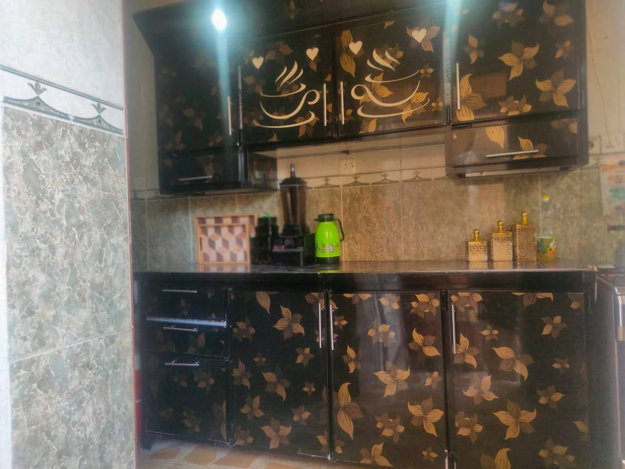 كونتر للبيع نضيف استعمال قليل السعر 275وبي مجال 
التواصل علخاص


**إذا كنت صاحب هذا الإعلان وتريد حذفه لأي سبب، رجاءا أرسل رسالة إلى الدعم الفني**