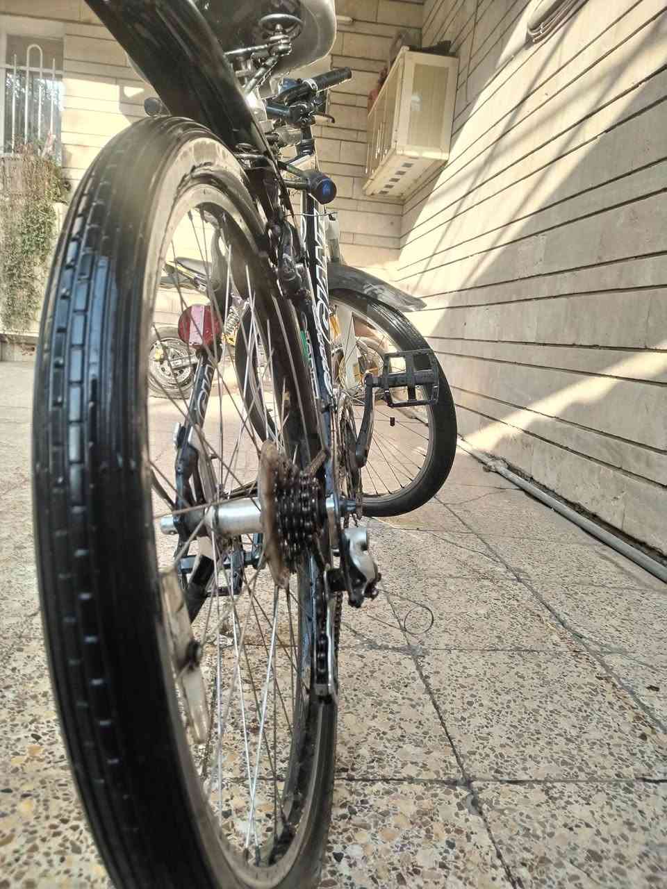 بايسكل ماركه جينت اصلي 
ماتصرف علينو كلشي
السعر150 ايسر قادسيه ثانيه


**إذا كنت صاحب هذا الإعلان وتريد حذفه لأي سبب، رجاءا أرسل رسالة إلى الدعم الفني**