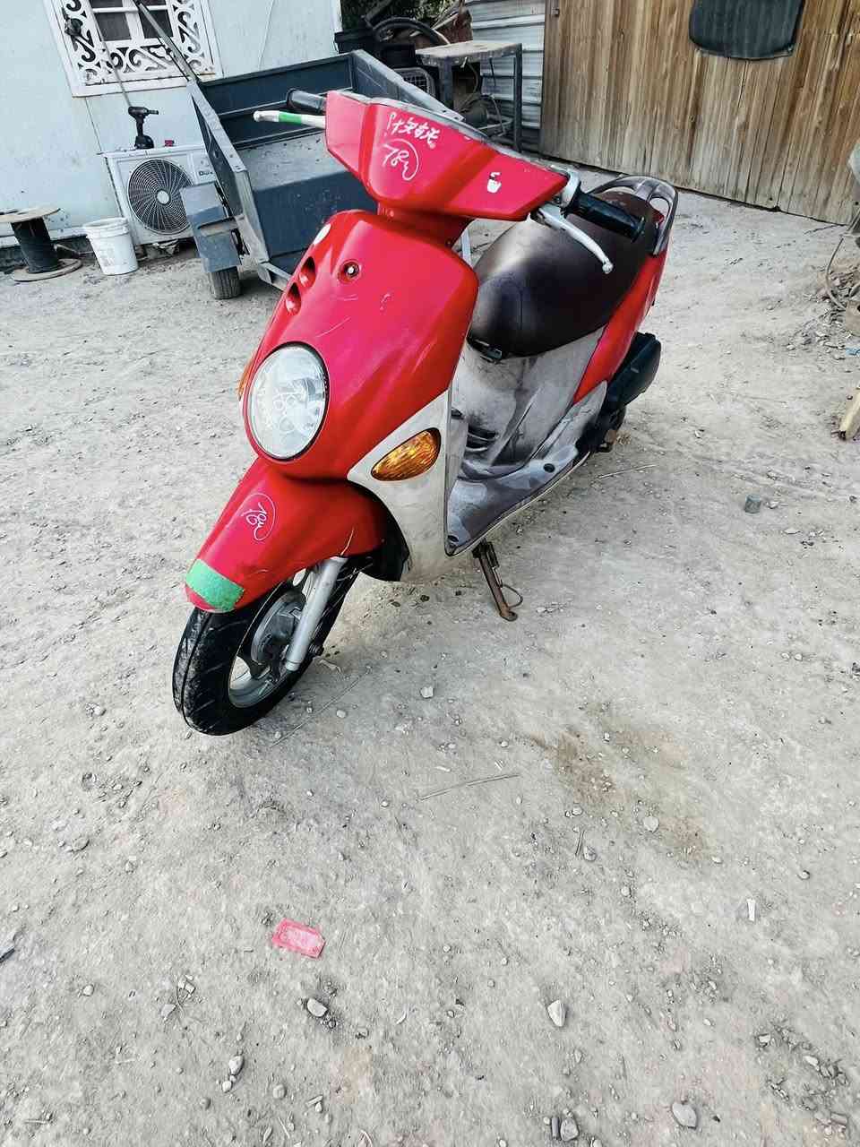 شباب فله البيع كفاله عامه موصل معرض بيه ايي ستفسار هذه رفمي ***********الوان احمر السعر. ٩٥٠ وبيه مجال
