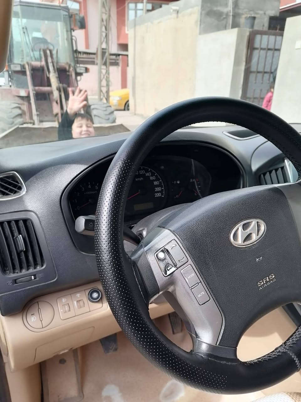 ستاريكس بانزين
موديل 12

منظومة غاز 

رقم اربيل 

كير عادي 

سياره مكفوله 

العنوان كركوك 
***********
