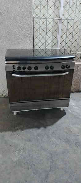 طباخ  وشافطه بجيس ودبه غاز عراقيه  ***********
