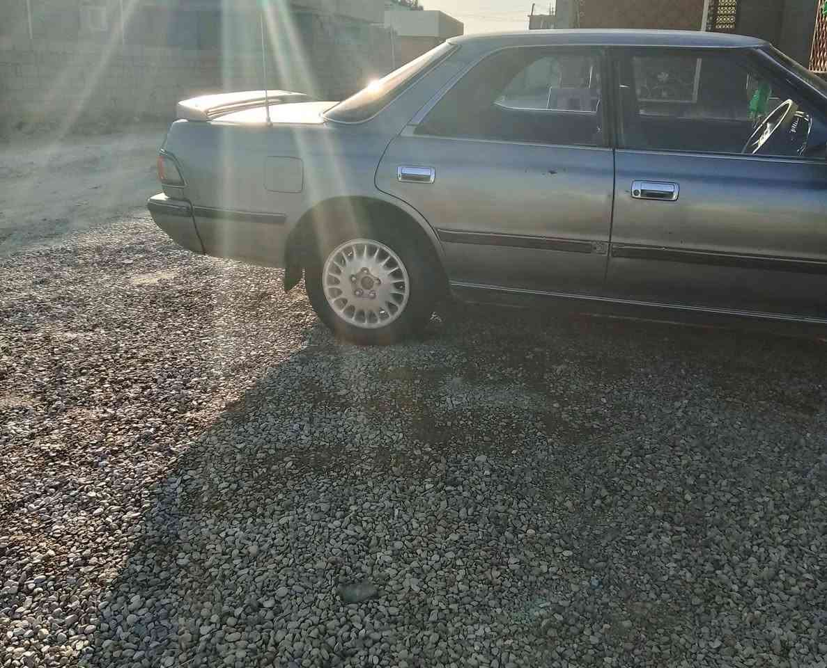 السلام عليكم ورحمه الله وبركاته اخواني عندي هاي السيارة المارك موديل 1991 رقم صلاح  الدين ار سنوية حضرة كير محرك صدر تايرات كهربائيات كلو خير من اللة محرك بطة للبيع ولسعر 20 واني حاضر للطيبين هاذا رقم تلفوني ***********
