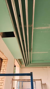 لمسة فن  /  كانت هنا  الابداع يعطي اللمسة الاخيرة   واتس اب 0771096950...