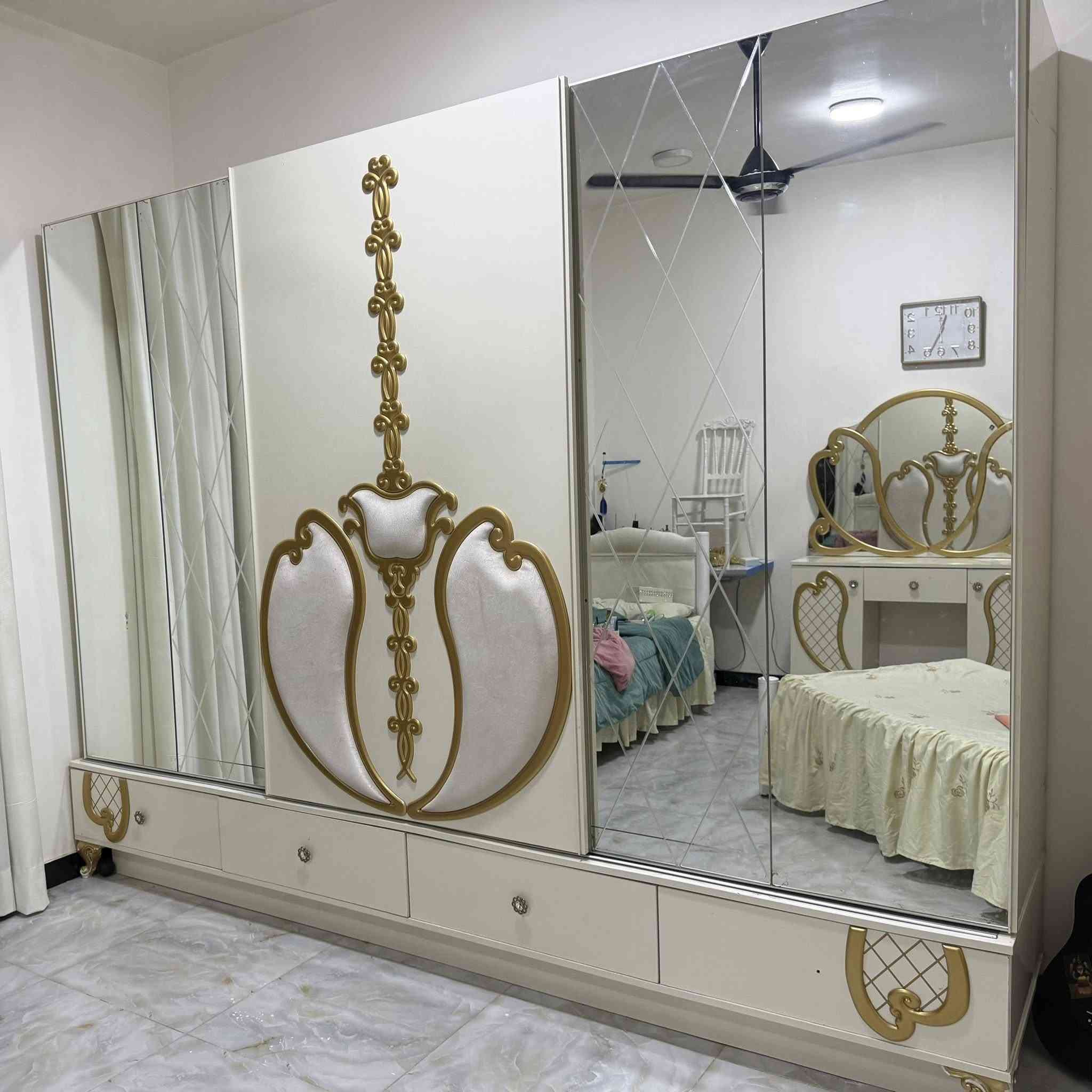 للبيع ثلاث قطع فقط سعره ٤٠٠


**إذا كنت صاحب هذا الإعلان وتريد حذفه لأي سبب، رجاءا أرسل رسالة إلى الدعم الفني**