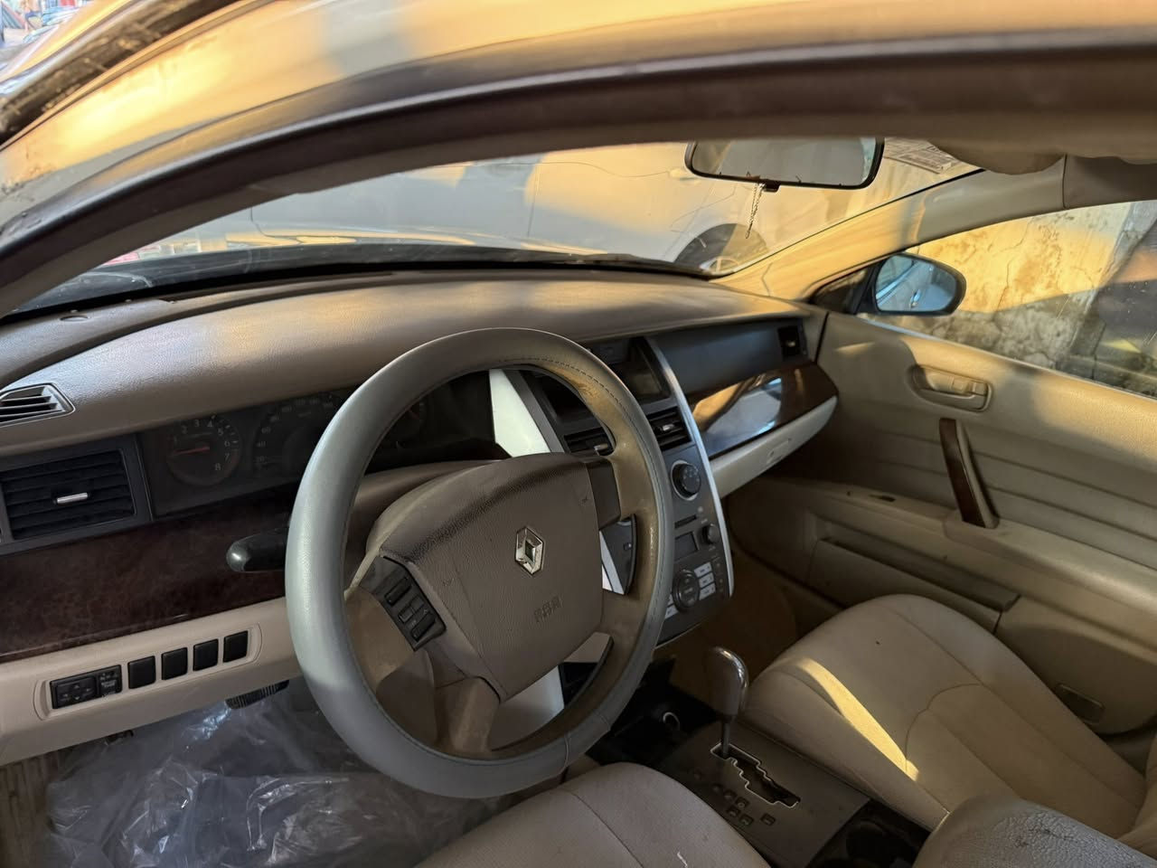 رينو سافران 2011 سياره مكفوله عدا رشه بسيطه
أستفسار *********** مكان ديوانية
