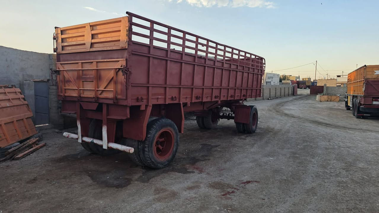 مقطوره للبيع مكانه كوت تفاصيل أكثر الاتصال على الرقم ***********    ***********
