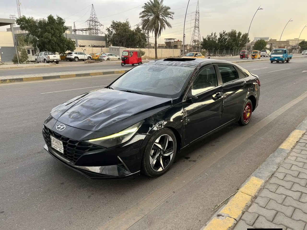 السلام عليكم خوان للبيع هونداي النترا موديل 2021 رقم بغداد ألماني تحويل مباشر السياره بيهة حادث ابيعها علة حادثهة شغاله وتمشي كير ومكينه وحدادية وتبريد جدد فول مواصفات لمتد مكينة 2000 الاستفسار الاتصال *********** مكان بغداد
