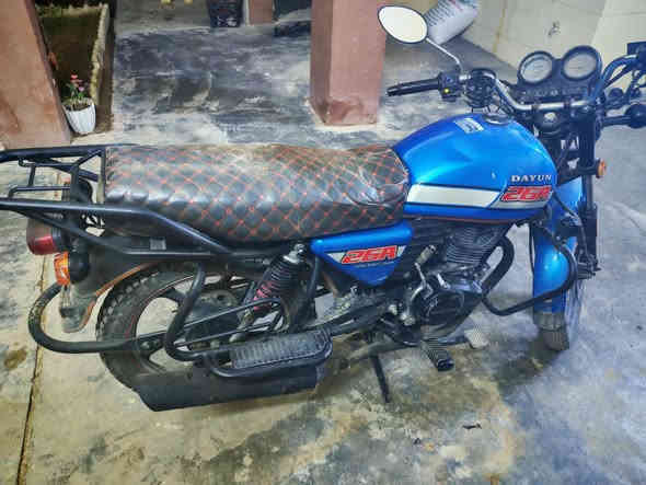 دراجه 2022  اوراق اصوليه بس  ورقه وحده نقص واكدر اسحبه  اسكنر  مابيه اي نقص  مليون 200 المو شراي ليتعبني  تجي  اشوف وتقتعن يله تاخذه ***********
