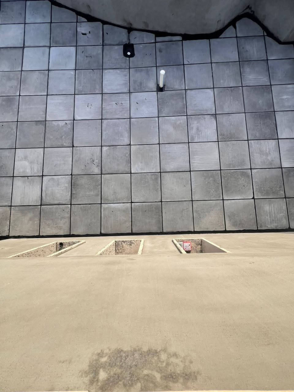 السلام عليكم ورحمة الله وبركاته اني خلفه مال شتايكر جير نشتغل كرسته وعمل تريد بس عمل  هذا رقمي *********** تصل بيك خير تدلل
