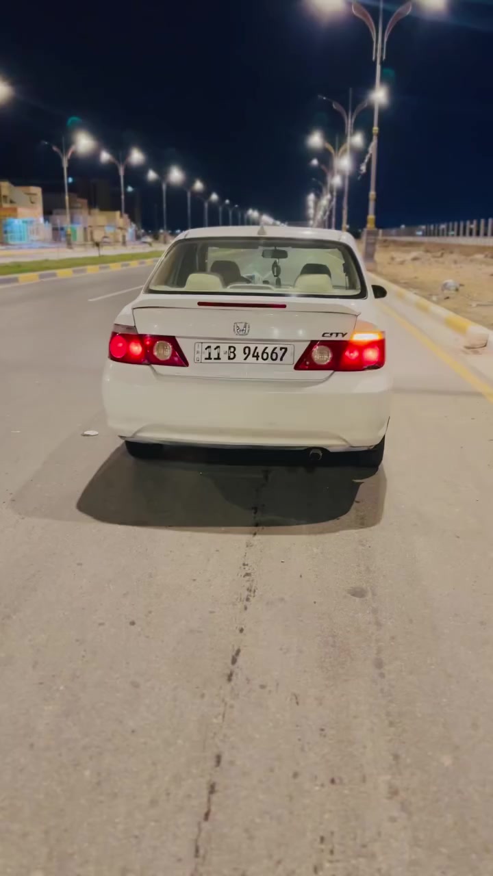 هوندا ياباني 2007 السياره جاهزه خير من الله حداديه جديده تبريد ويه السويج بيه خياسات اشويه ودعاميات اتريد تبدلهن تريد تسمكر  وتصبغ  السياره مابيه صبغ بيه جراد قليل رقم بغداد مداور ثاني يوم سعره 57 بيه مجال عنوانه كربلاء ***********
