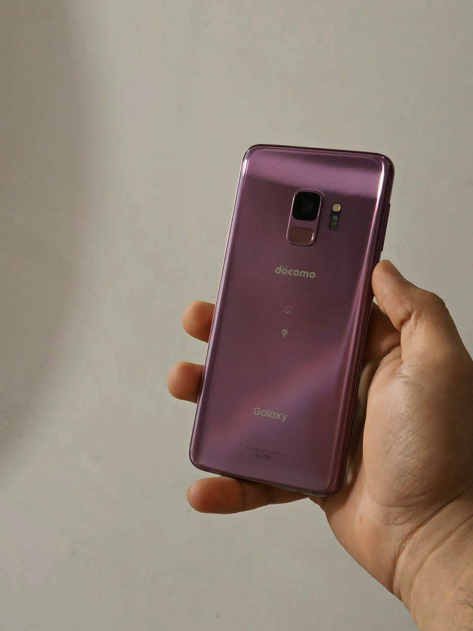 كلكسي اس ٩
ذاكرة ٦٤ عشوائية ٦
معالج سناب دراكون 
بصمة اصبع سريعة
شاشة سوبر اموليد منحنية 
نضافة ١٠٠ بحالة الوكالة جديد 
يدعم الشحن السريع
شحن تايب سي
كامرات معروفه
سعر ١٣٠


**إذا كنت صاحب هذا الإعلان وتريد حذفه لأي سبب، رجاءا أرسل رسالة إلى الدعم الفني**