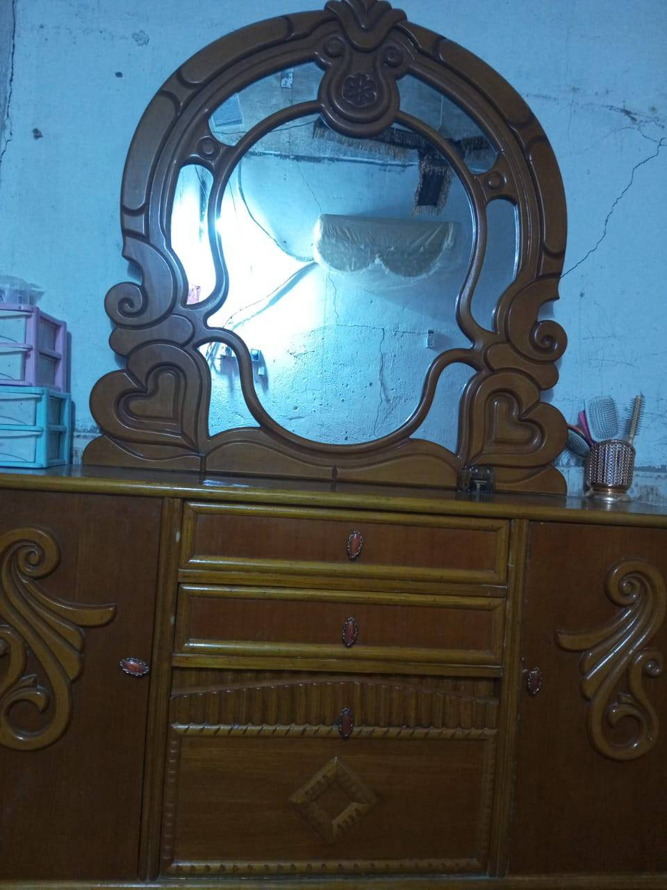 غرفه تسكام سعره 600 وبيه مجال تواصل واتساب   ***********
