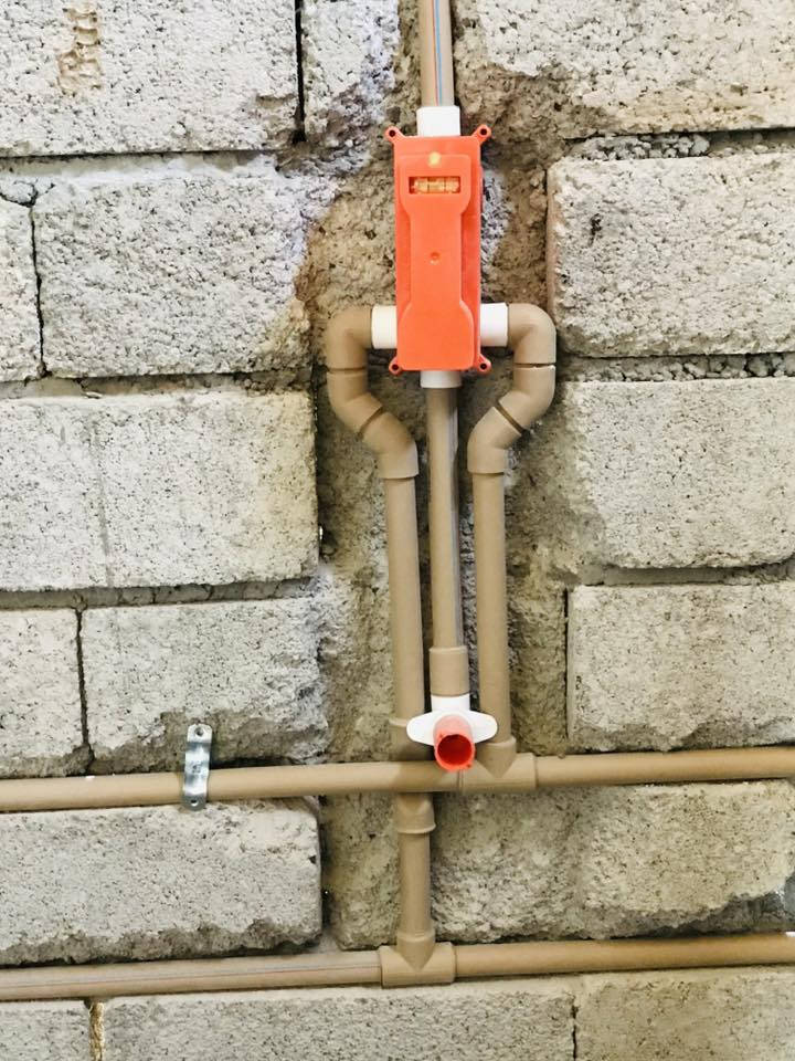 عملنا في بيجي
ماء
مجاري 
كهرباء
غاز
كامرات

‭0780 072 0498‬
