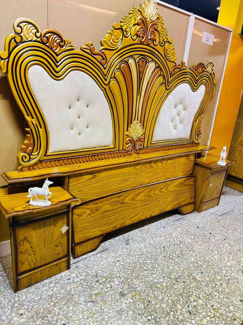 غرفه صاج عراقي  🇮🇶
6باب ناصي 🚪 
دنك زان 🪵
ضهر جرجوبه 💢
نضافه 90 ٪💯
شغل وسط 💫
عدد قطعه/ 6 
سعر 650 قفل 🔒
الشد والنقل داخل بغداد مجاني 🚛
يوجود توصيل محافضات بكروه 🚛


**إذا كنت صاحب هذا الإعلان وتريد حذفه لأي سبب، رجاءا أرسل رسالة إلى الدعم الفني**