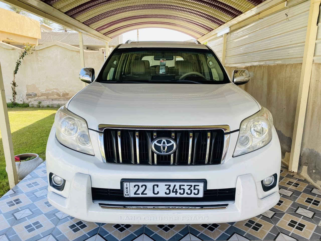 السلام عليكم.
للبيع تيوتا برادو ٢٠١٢. فول كويتي 

محرك ٦ سلندر ٤٠٠٠ سبعه راكب 

مكفوله كفاله عامه 

رقم أربيل تحويل ثاني يوم. 

صدر امامي خلفي كفاله 

مكان السياره صلاح الدين.بلد 

السعر ٢٦٦   

***********
