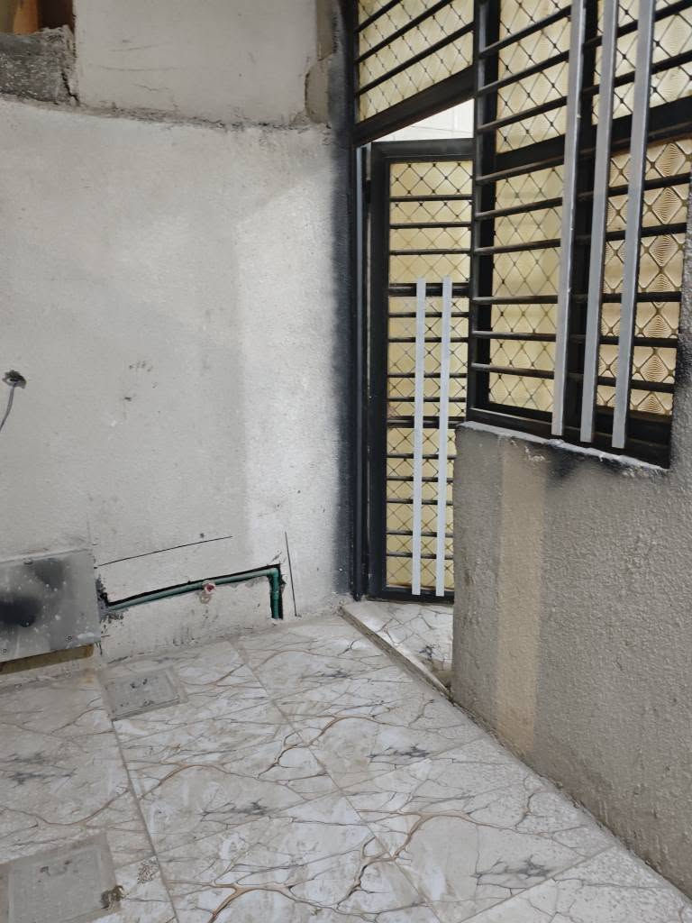 بيت للبيع مساحه 120 متر بصره ابو الخصيب وراء خلف مستشفى الصيني شارع المشروع موقع البيت شارع ركن الرقم *********** ابو الخصيب, البصرة
